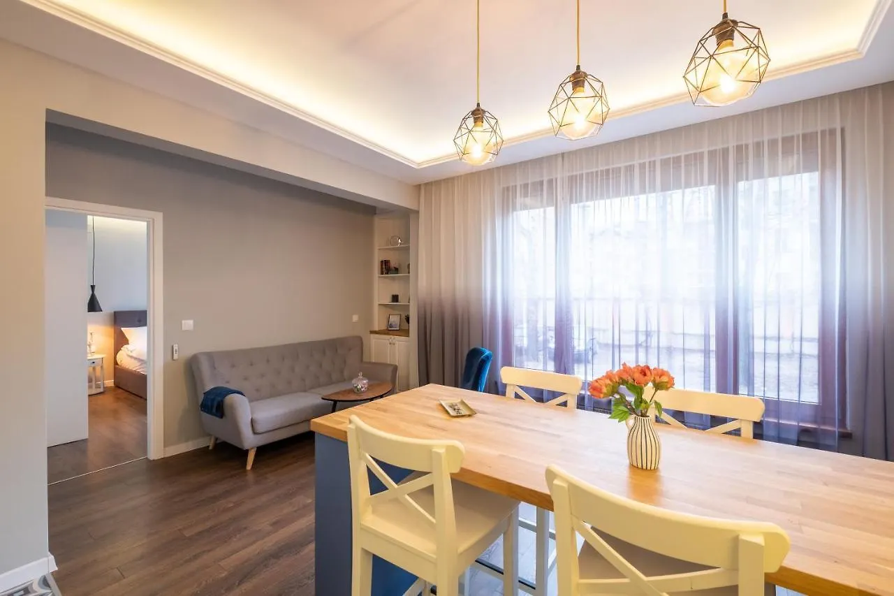 Designer & Cozy 2Bd Flat With A Parking In The City Center By Flat Mаnager Sofia Bulgarije