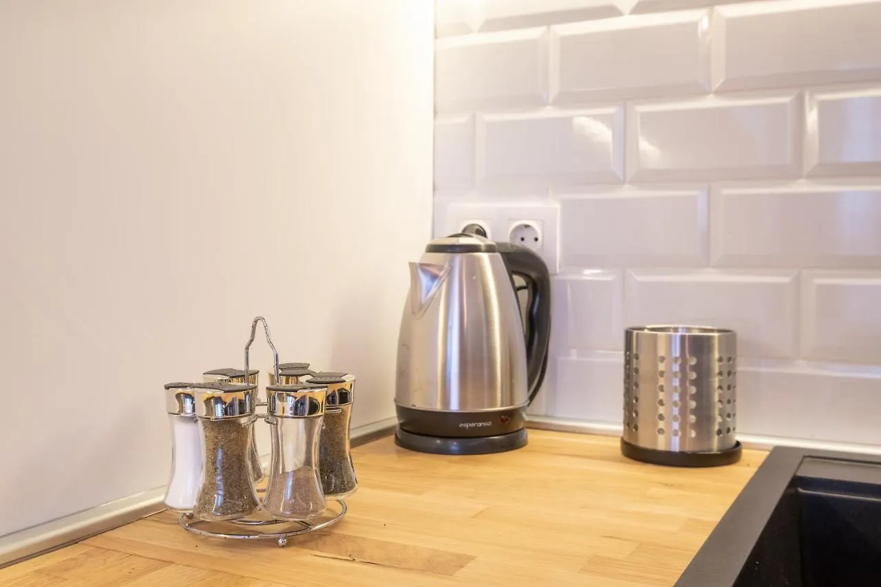 Designer & Cozy 2Bd Flat With A Parking In The City Center By Flat Mаnager Sofia Bulgarije