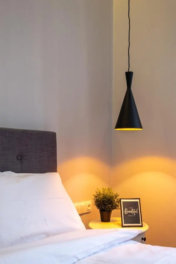 Designer & Cozy 2Bd Flat With A Parking In The City Center By Flat Mаnager Sofia 0*,  Bulgarije