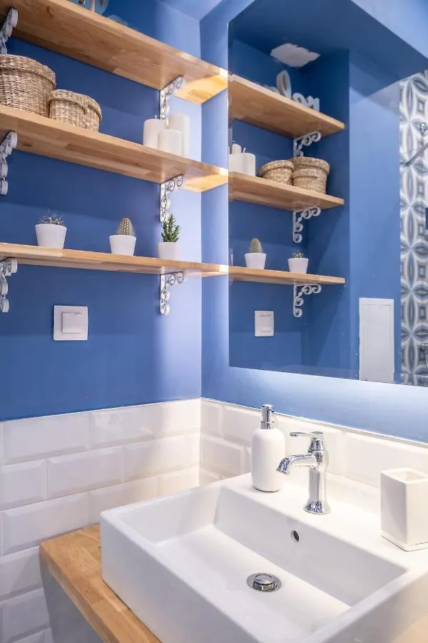 Διαμέρισμα Designer & Cozy 2Bd Flat With A Parking In The City Center By Flat Mаnager Σόφια